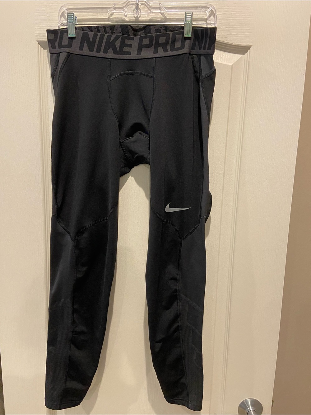 Nike Pro Hyperwarm Black Performance Compression Tights